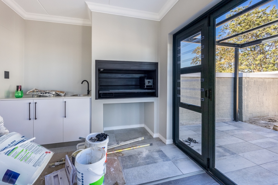 3 Bedroom Property for Sale in Brackenfell South Western Cape